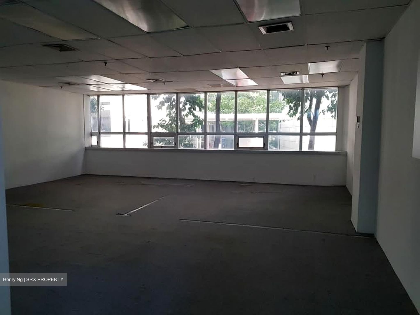 North Bridge Centre (D7), Office #601927021